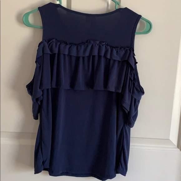 Francesca’s Alya NWT Cold Shoulder Navy Top - Picture 2 of 6